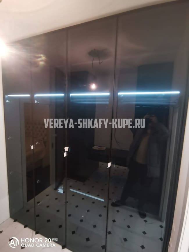 Распашные шкафы Верея