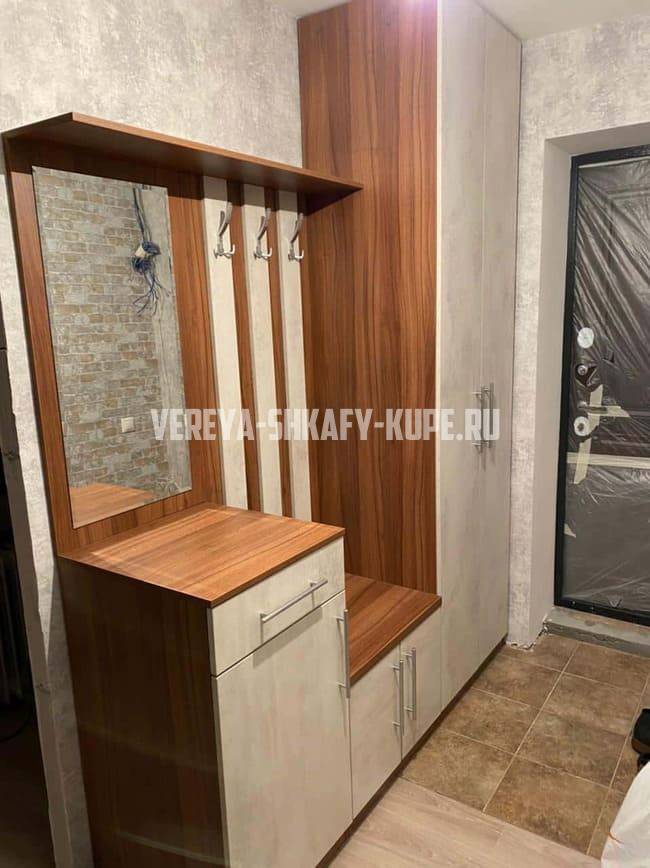 Шкафы для прихожей Верея